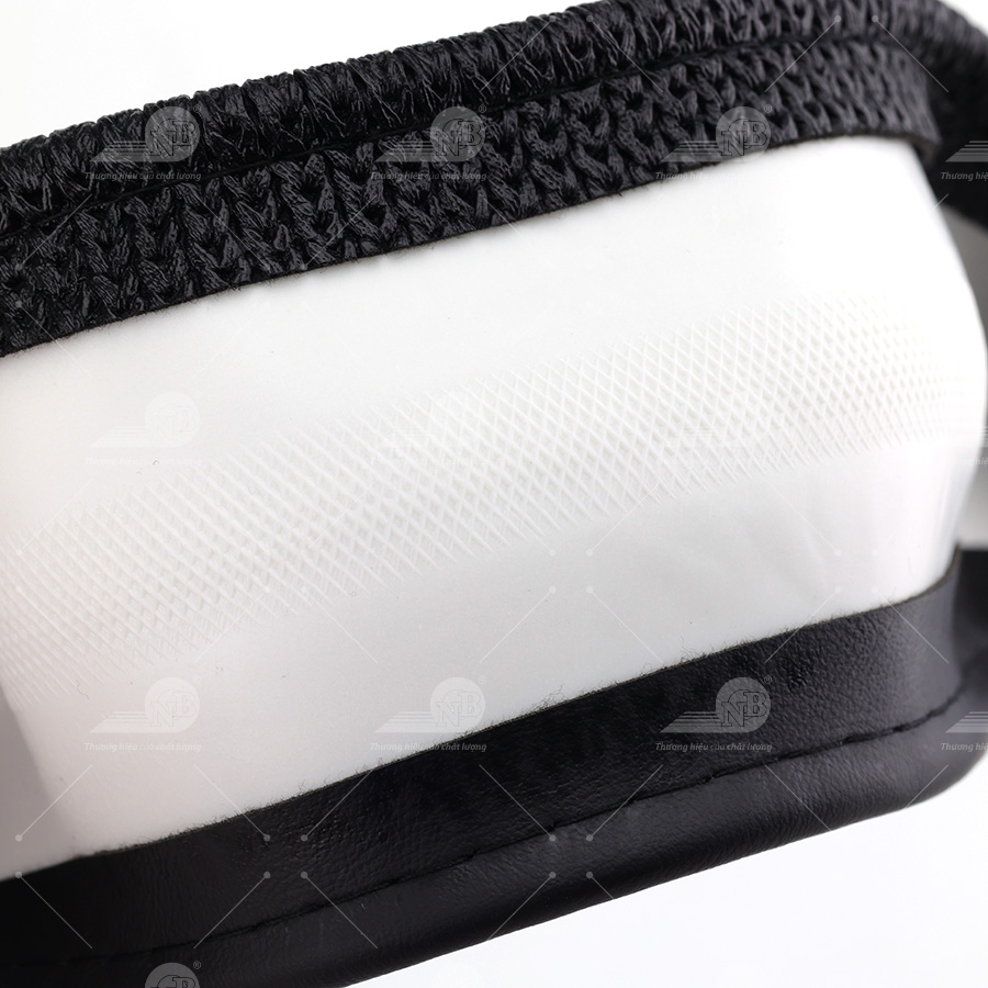 Bao vô lăng CIND PU+TPE E011 size M đen/đen