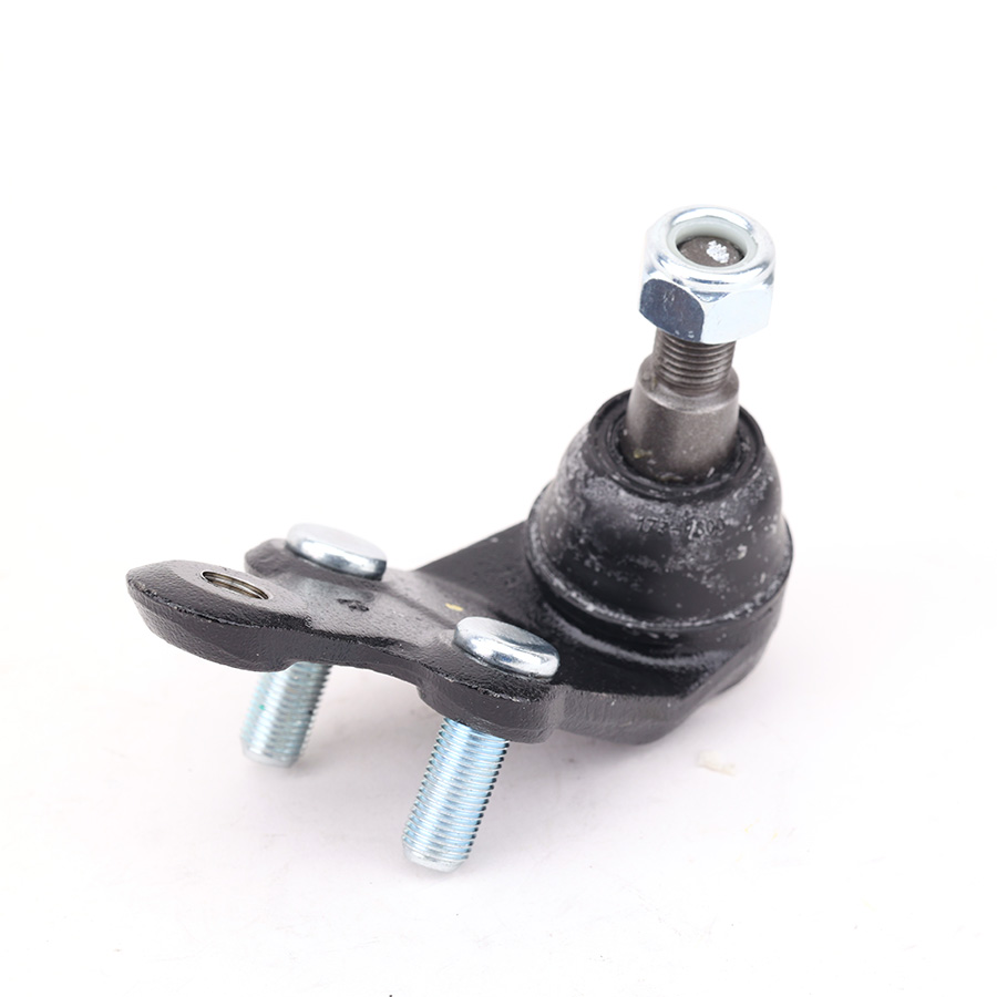 CTR CBT-82-C/CB0426 Rotuyn Trụ Dưới Phải